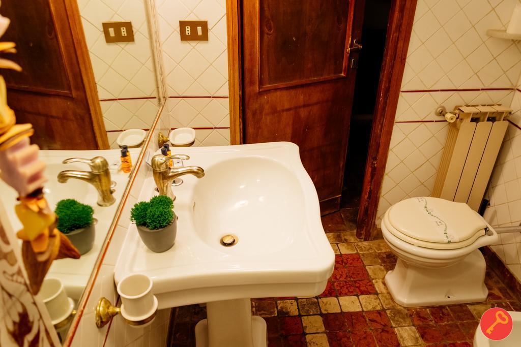 Gorgeous House Trastevere Рим Екстериор снимка